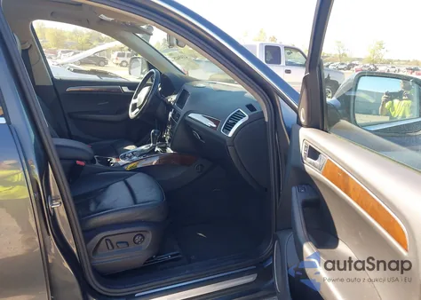 2012 Audi Q5 3.2 Premium Plus z USA, uszkodzony, nr VIN WA1DKAFP5CA125624